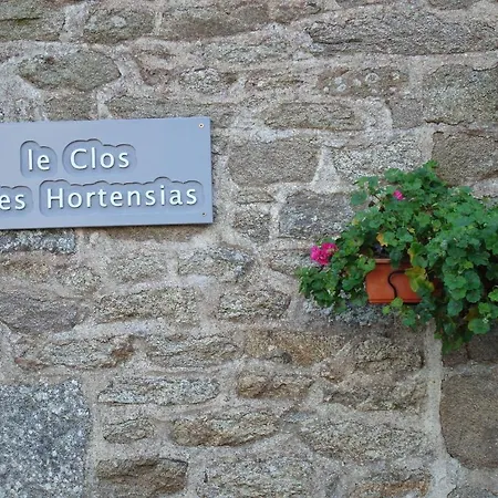 Le Clos Des Hortensias 3* Plémy
